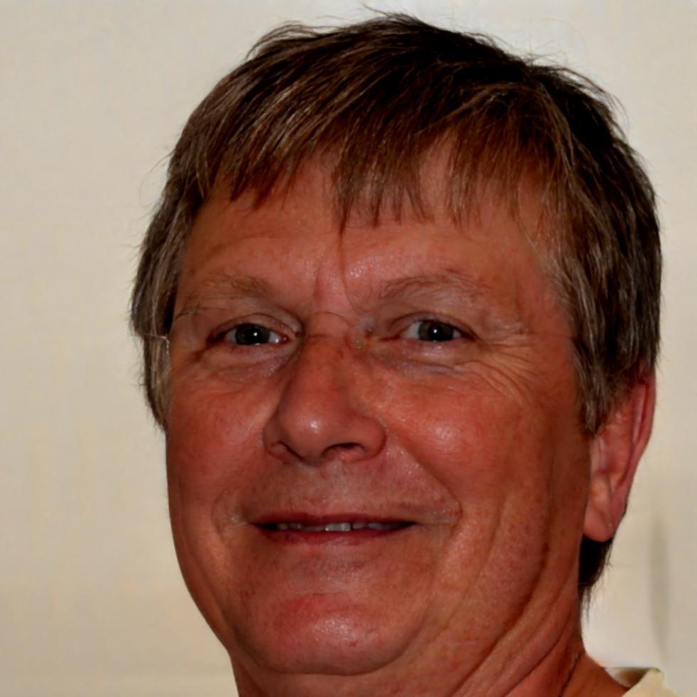 Portrait de Marc Dubois, Directeur Financier